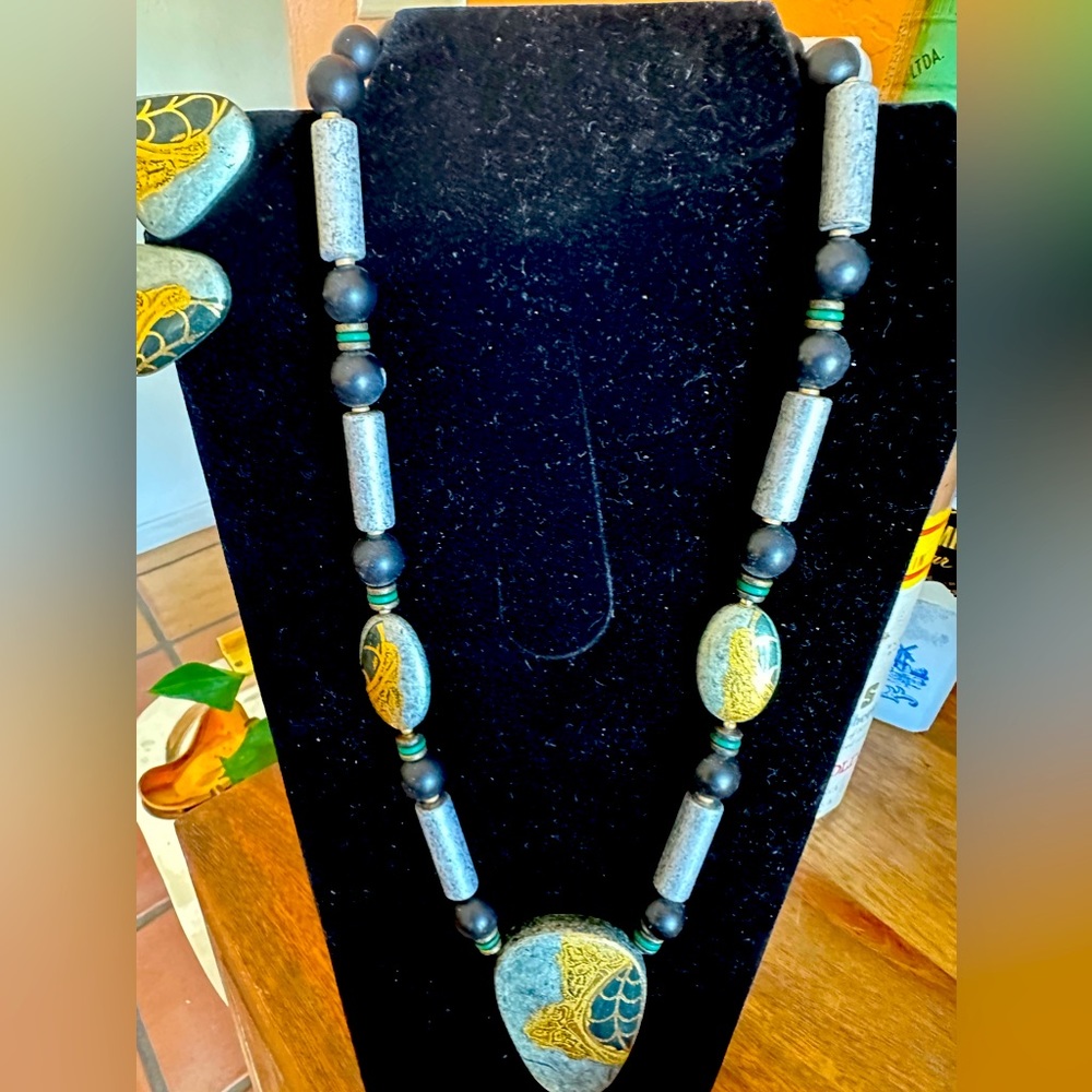 Perfectly vintage hand painted beaded necklace with matching clip earrings